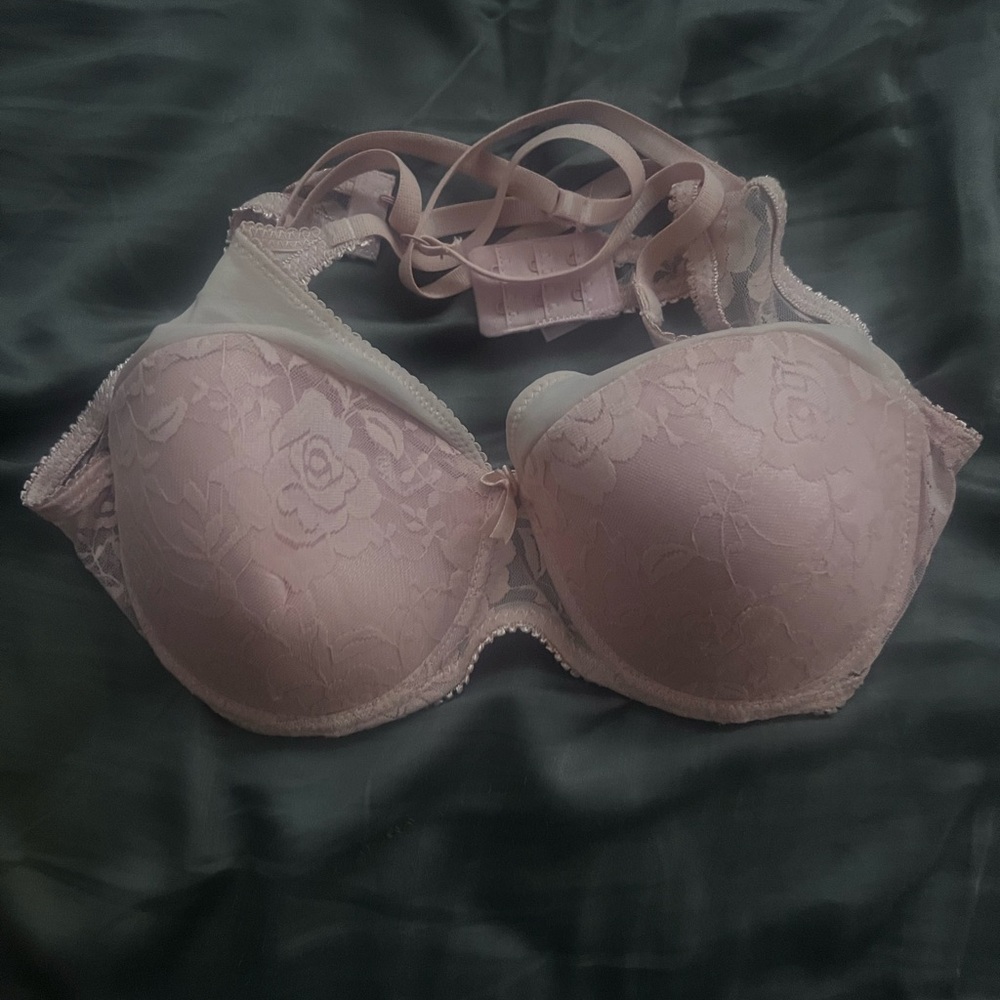Sophia Elegant Lace Bra in Soft Pink - 38B